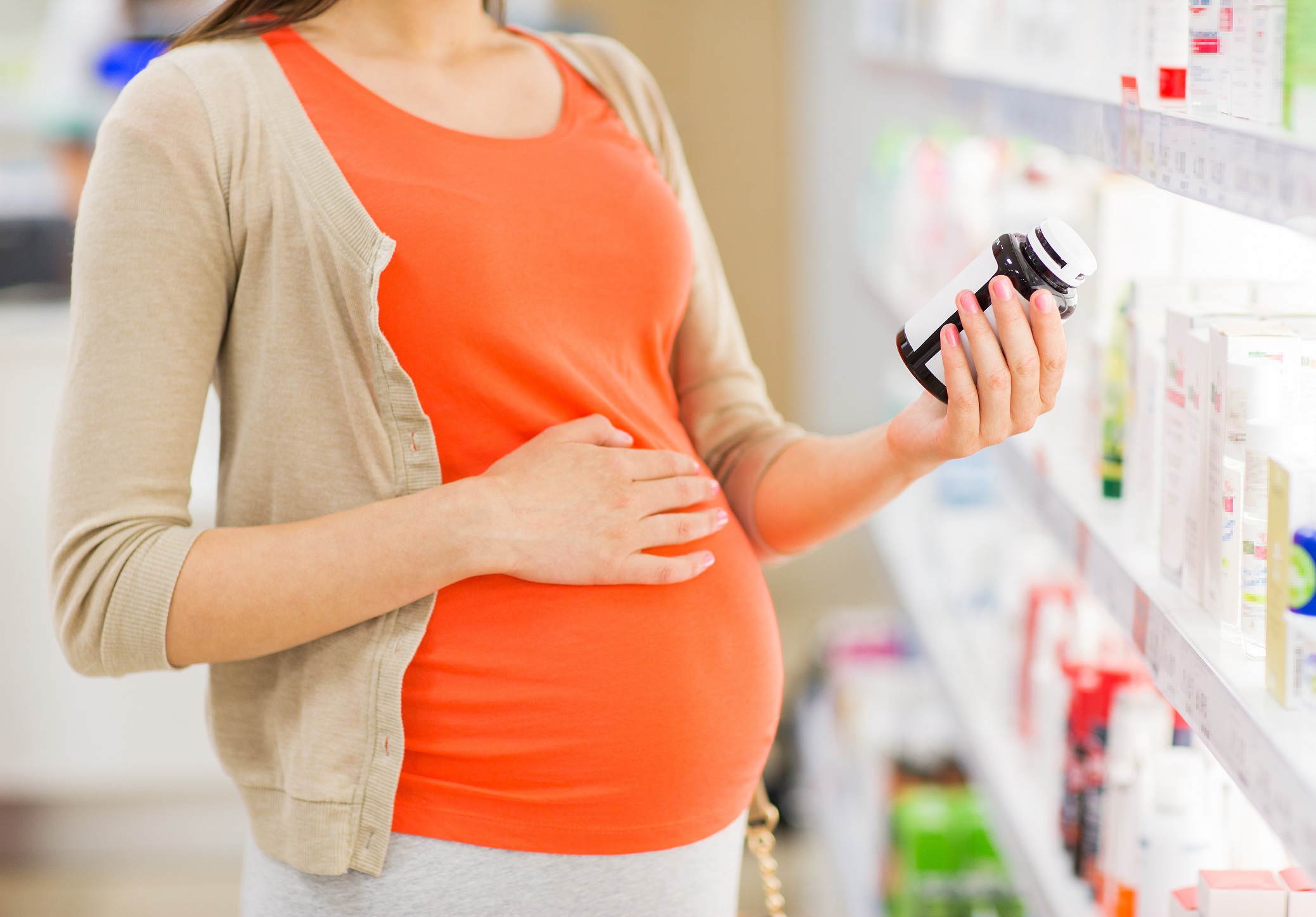 is it safe to take medrol while pregnant